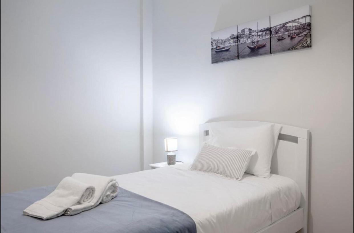 Belas Artes Apartment By Lovelystay Порто Екстериор снимка